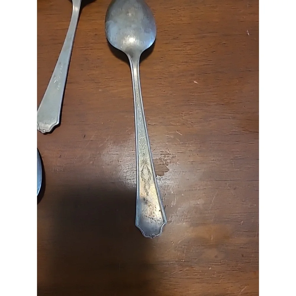 Vintage 1924 Ancestral‎ Spoons by 1847 Rogers Bros 10 Spoons 4- 6